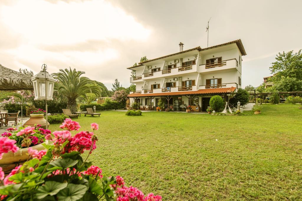 Christaras Apartments Vourvourou Zewnętrze zdjęcie