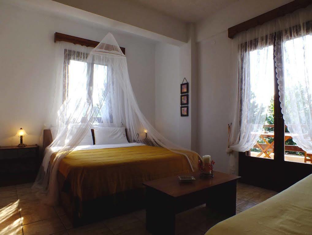 Christaras Apartments Vourvourou Zewnętrze zdjęcie